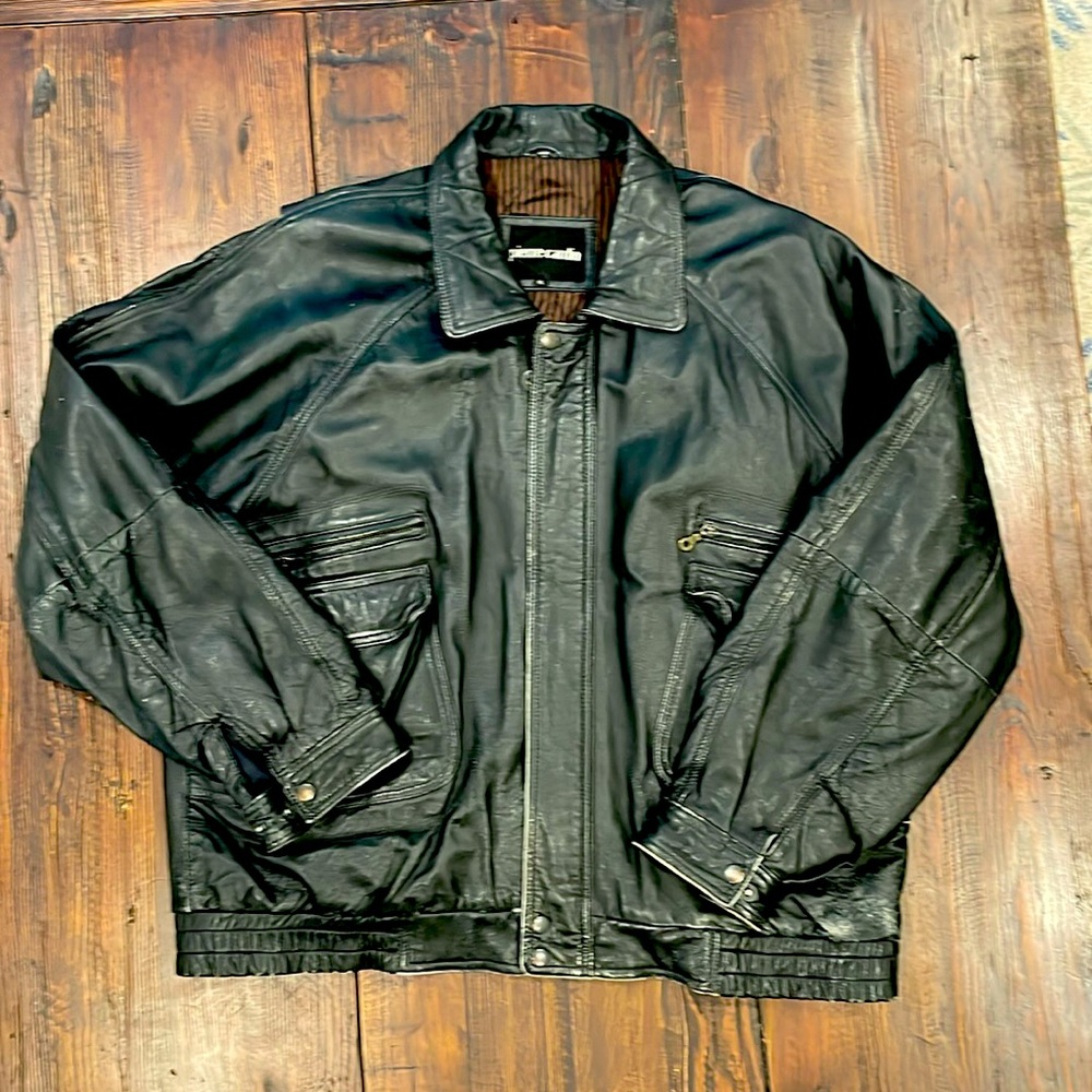 Pierre Cardin men’s extra large, black leather jacket